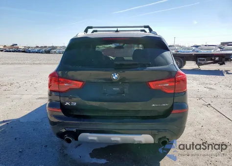 2019 BMW X3 xDrive30I z USA, uszkodzony, nr VIN 5UXTR9C54KLR10104